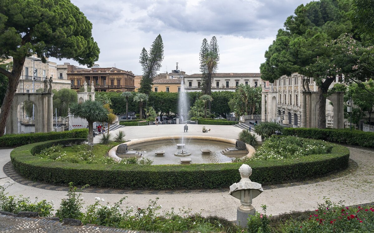 Villa Bellini, the historic park in the heart of Catania